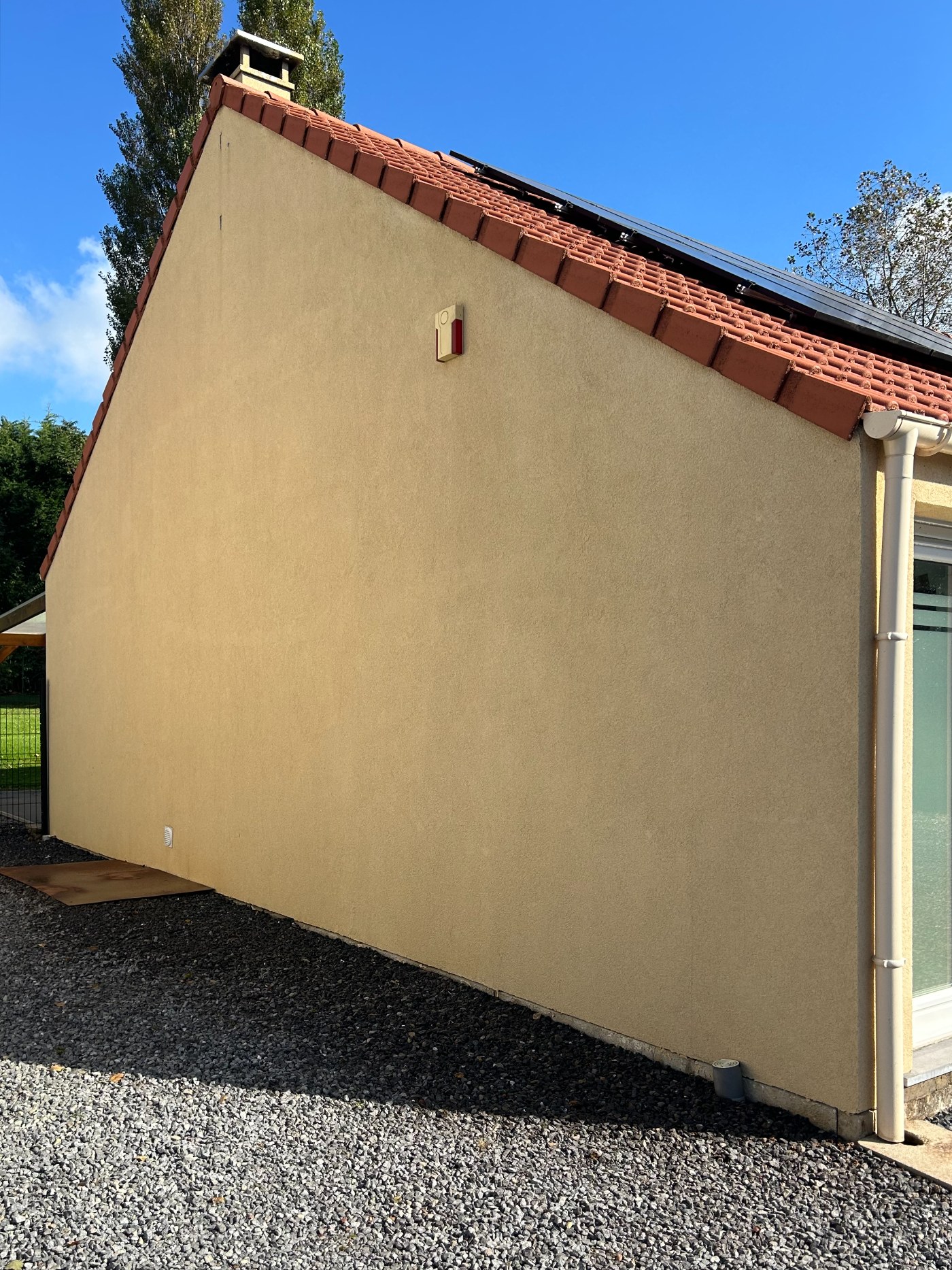 Façade nettoyée à Petite-Forêt